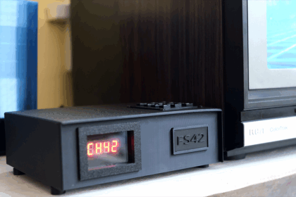 Revivre les années 90 grâce à une télé câblée simulée à la perfection – MinuteTech